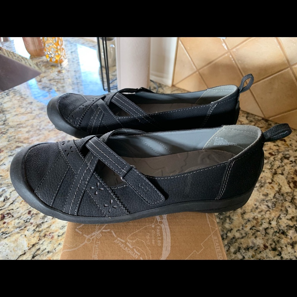 J-41 Amethyst Flats in Midnight Black